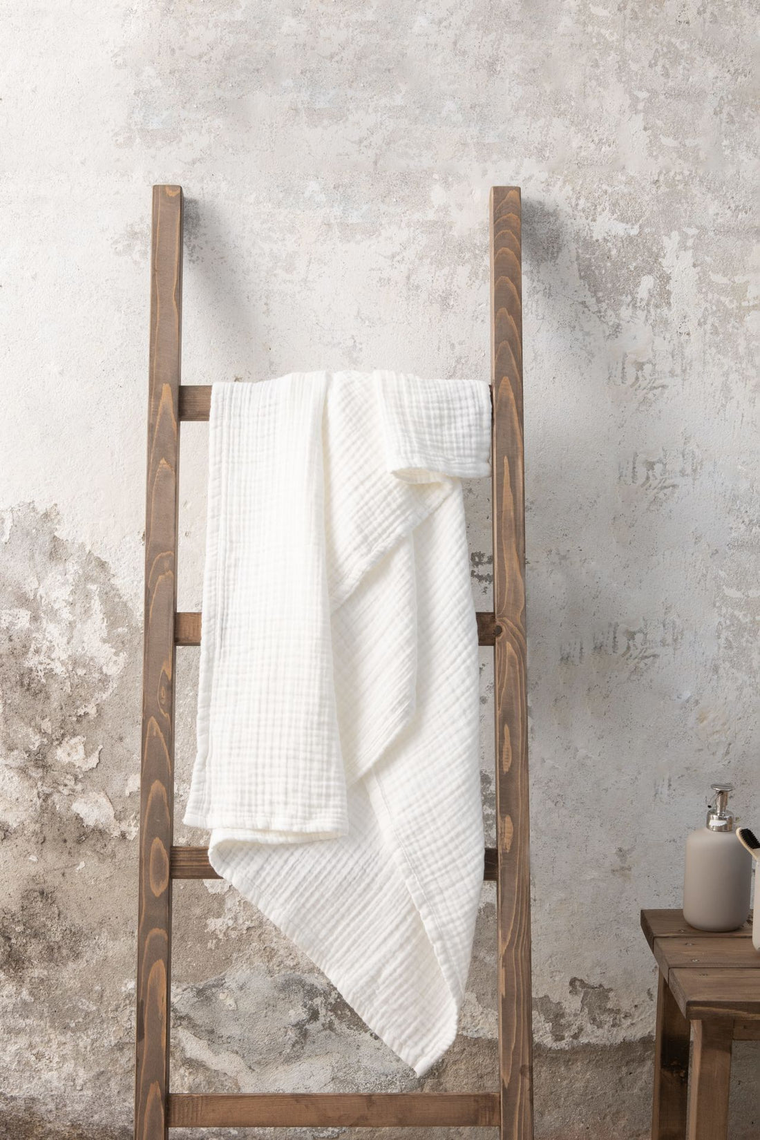 4 Kat Müslin %100 Pamuklu Banyo/ Plaj Havlusu- Beyaz