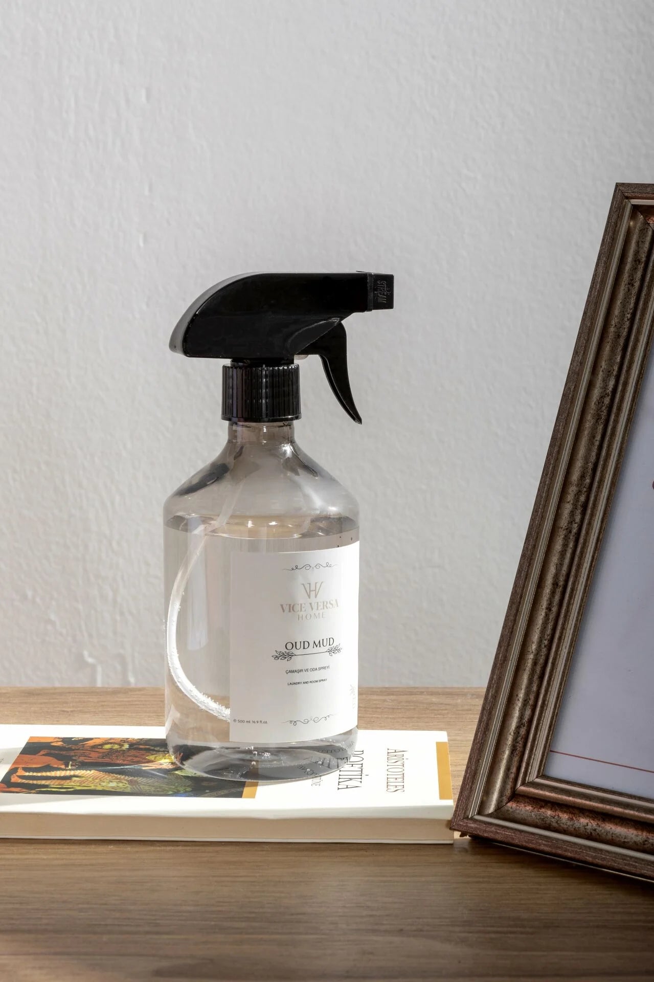 Sprey Oda ve Çamaşır Kokusu - OUD MUD  (500 ml)