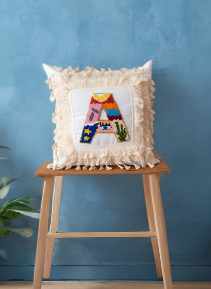 Kişiye Özel Baş Harf Punch İşlemeli Kırlent