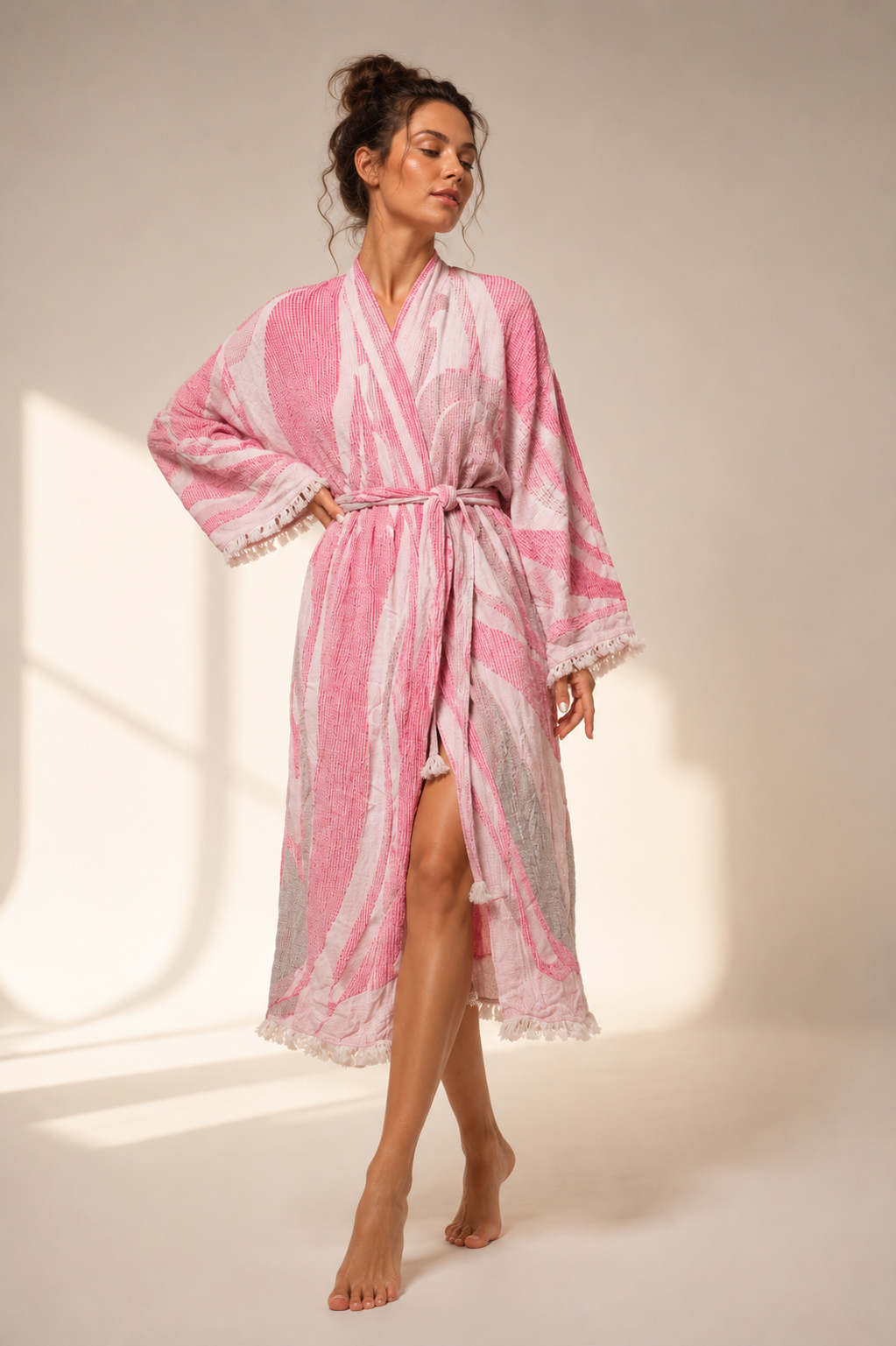 Pembe Lale Desenli Kimono Yaka Müslin Bornoz &amp; Sabahlık | Ev &amp; Plaj